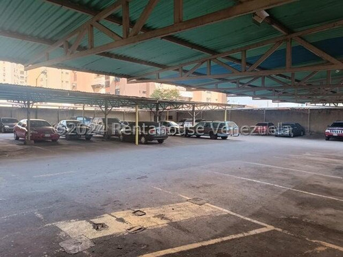 Apartamento En Venta En Maracay 25-580 Dt