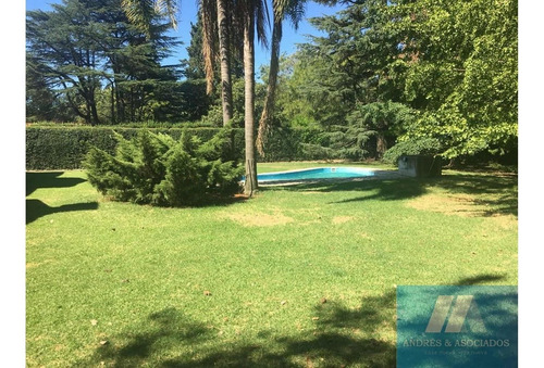 Imagen 9 de 11 de Venta Casa B° San Ignacio, San Miguel