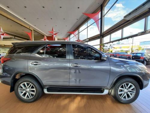 Imagem 4 de 13 de Hilux Sw4 2.8 Srx 4x4 16v Turbo Intercooler Diesel 4p Autom