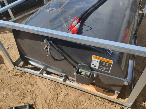Barredora Para Minicargador Con Depocito Para Basura Nueva