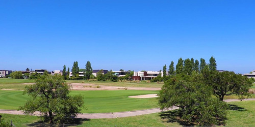 Imagen 4 de 30 de Golf Nordelta | Excelente Casa En Venta Con La Mejor Vista Al Golf