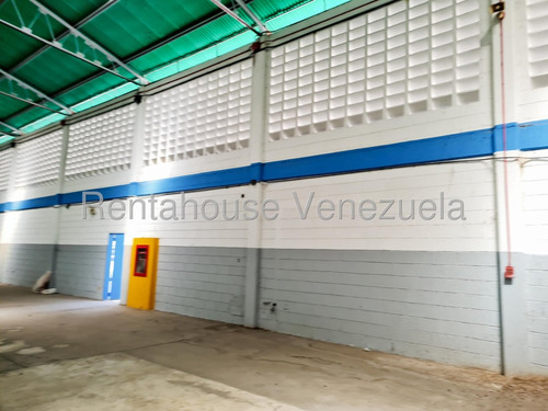 Maria Elena Oropeza Alquila Excelente Ubicación Galpón Comercial 1100 M2 En Zona Industrial 3, Lara#25-9915