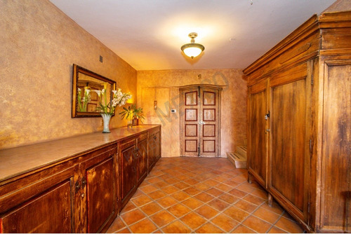 One Level Centro Condo