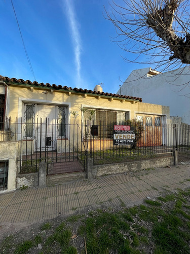 Venta Casa 3 Ambientes Quilmes