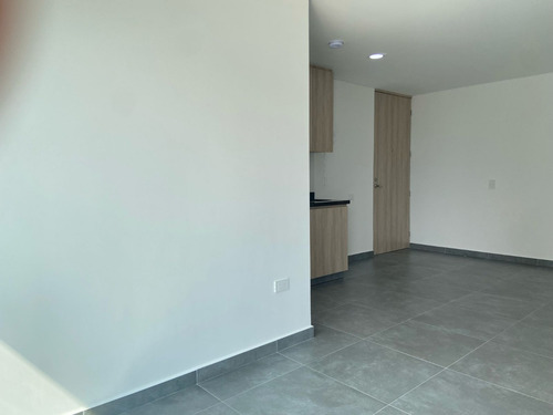Venta De Apartamento En La Doctora, Sabaneta