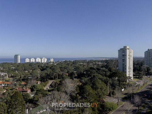 Imagen 2 de 30 de Amplio Departamento De 3 Dorm + Dep. - Punta Del Este Roosevelt