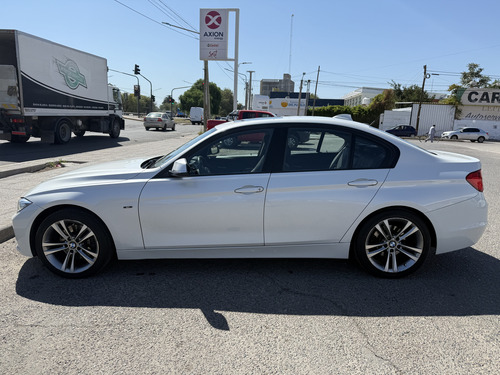 BMW Serie 3 2.0 328i Sedán Sport 245cv