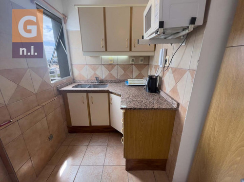 Imagen 8 de 14 de Apartamento En Piriápolis (piriápolis Centro) Ref. 5542