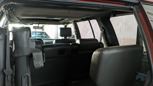 Imagen 10 de 16 de Isuzu Trooper Ls 2001 3.1 Td 7 Asientos