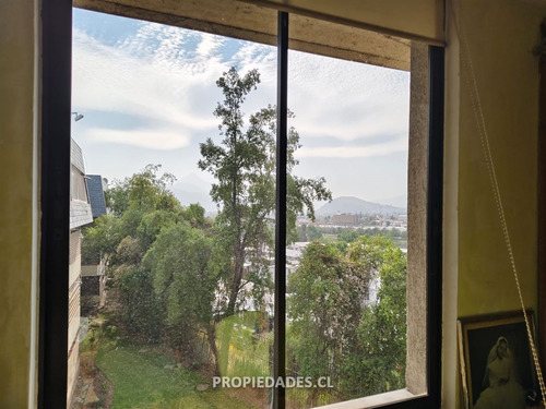 Depto En Venta De 4 Dorm. En Lo Barnechea, Cerca Arrayan