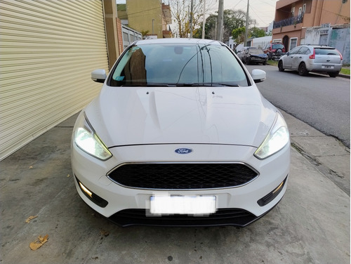 Ford Focus III 1.6 Sedan S