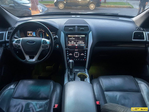 Imagen 17 de 25 de Ford Explorer 3.5 Limited 4x4