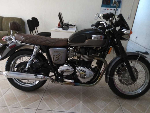 Triunph Boneville T100/2013 Customizada Nova