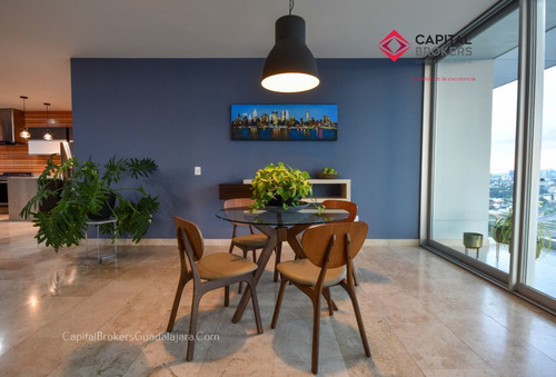 Penthouse De Super Lujo En Venta En Attala Zona Andares