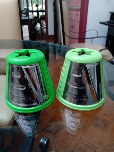  Dos Conitos Ralladora Moulinex , Verde Claro Y  Oscuro.