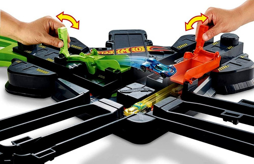 Imagem 3 de 4 de Pista Gigante Percurso Batida Carrinhos Hot Wheels Original