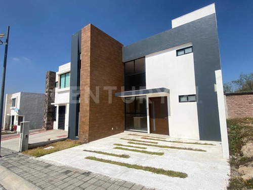 Venta Casa Nueva 3 Rec Con Roof Garden En Fracc Privado, Tlaxcala