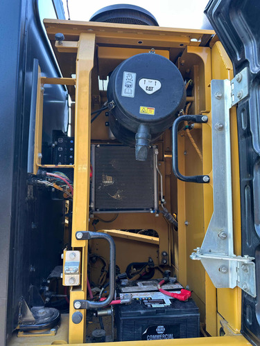 Excavadora Caterpillar 326fl
