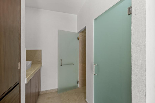 Edificio En Venta En Colonia San Esteban, Puerto Vallarta, Jalisco