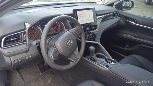 Imagen 3 de 5 de Toyota Camry 2023