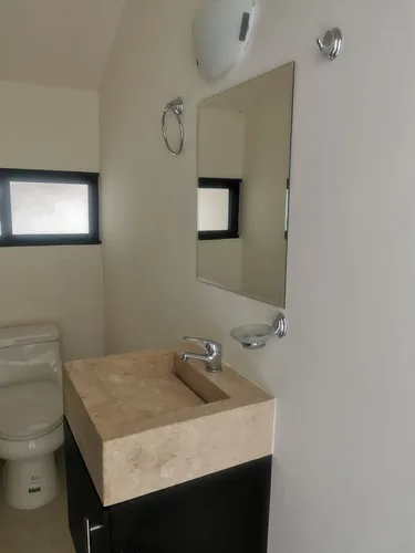 Casa Nueva En Renta En Privada Zensia Con Sistema De Riego En Conkal, Mérida.