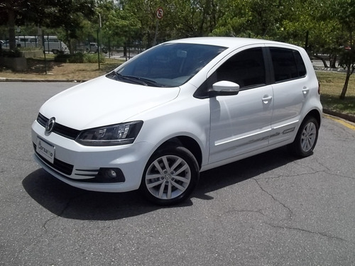 Volkswagen Fox 1.6 MSI TOTAL FLEX CONNECT 4P MANUAL