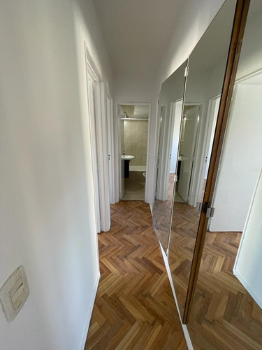 Imagen 6 de 12 de Excelente Departamento 3 Ambientes De Frente Con Balcon