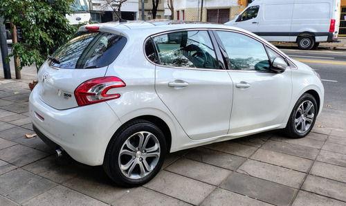 Peugeot 208 1.6 Feline Pack Cuir