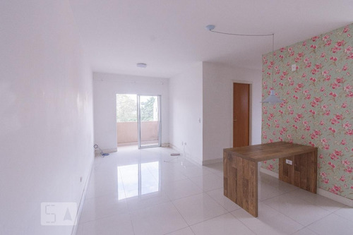 Apartamento Para Aluguel - Santa Cândida, 3 Quartos, 58 - 892975836