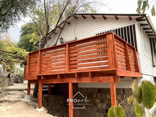 Casa En Venta De 4 Dorm. En San José De Maipo