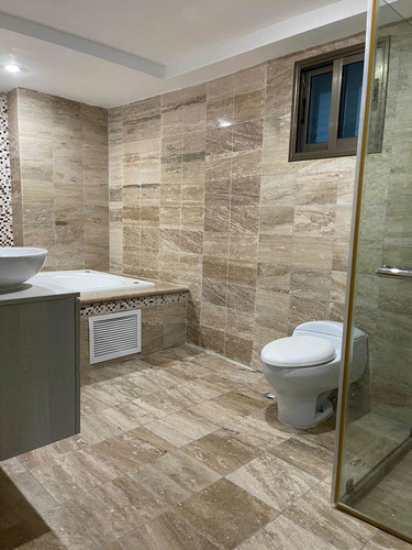 Naco Apartamento Con Magnífica Terraza Y Área Social