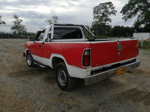 Dodge 100