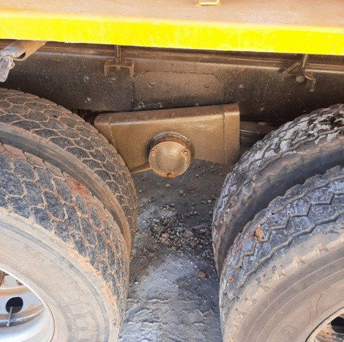 Imagem 2 de 6 de Mercedes Benz 1313