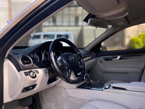 Mercedes-Benz Classe C 1.8 Cgi Turbo 4p
