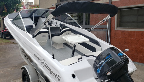 Imagen 14 de 14 de Lancha Open 3v Tango 470 Power Tec 40 Hp Nautica Milione 8