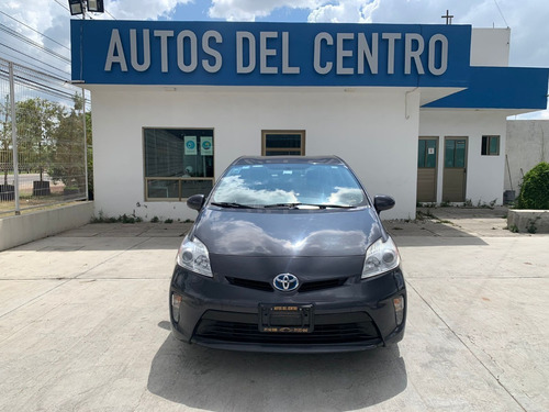 Imagen 2 de 15 de Toyota Prius Hibrido 2015