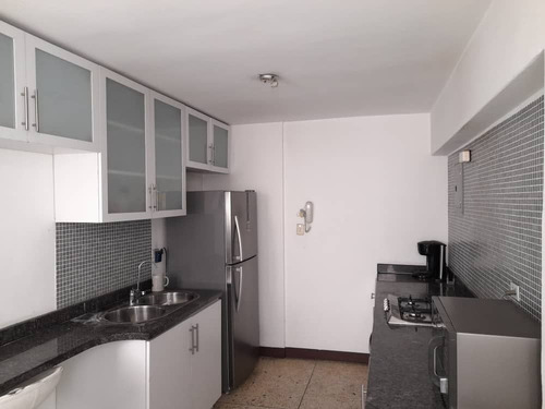 Imagen 4 de 11 de Apartamento En Venta En Los Palos Grandes Lv 0412.210.44.03