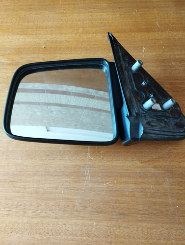 Retrovisor Izquierdo Mazda B2600 (nuevo-original)2000-06