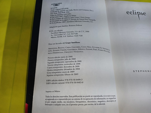 Libro Eclipse Stephenie Meyer De La Saga De Crepusculo (Usado)