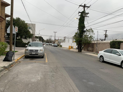 Terreno En Venta Con Casa Para Remodelar O Tirar