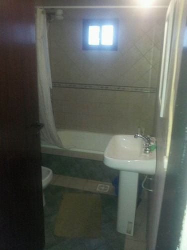 Imagen 3 de 6 de Venta De Casa En Rafael Calzada