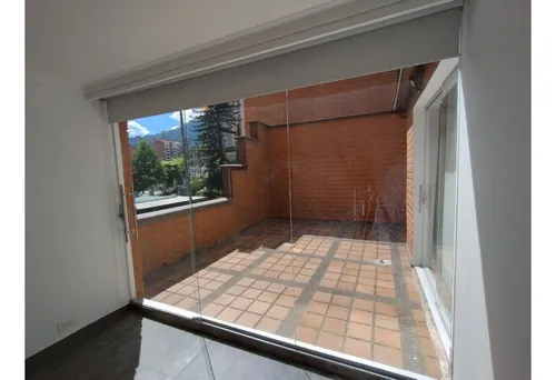 Apartamento Reformado En Los Parra - El Poblado