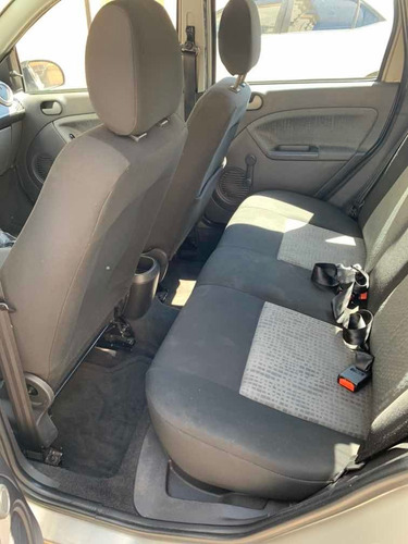 Ford Fiesta Sedan 1.6 Rocam Se Flex 4p 2014