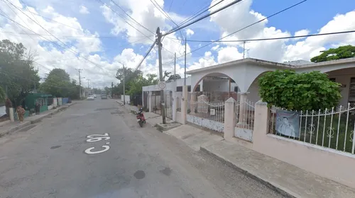 Casa En Venta En Colonia Centro Obrera, Mérida, Yucatán. Af*