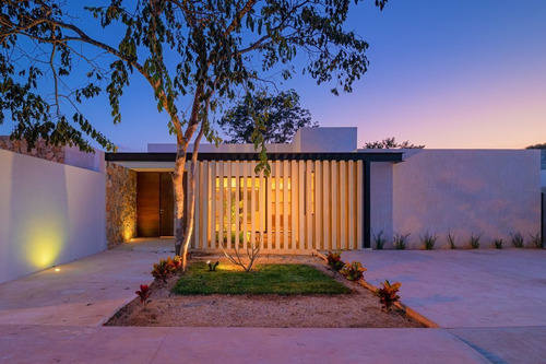 Imagen 1 de 20 de Casa En Venta En San Diego Cutz, Mérida