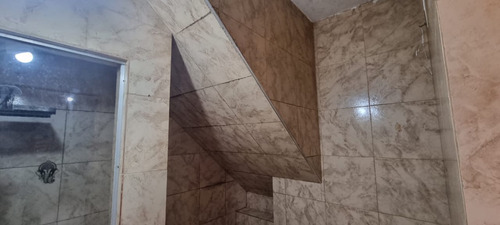 En Venta En Caseros Ph Al Fondo De 3 Amb. Con Patio Y Parrilla Propia. F: 9693