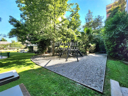 Departamento En Venta De 4 Dorm. Las Condes Av. Colón