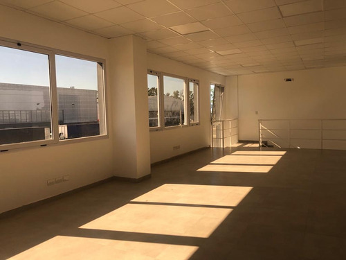 Imagen 15 de 22 de Alquiler Depósito 5000 M2 - Pilarica