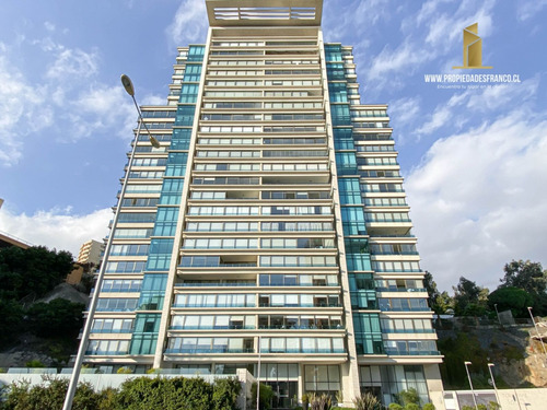 Viña Del Mar. Vende Depto Con Terraza Y Vista Panorámica