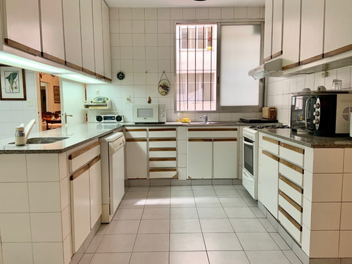 Tres Dormitorios Living Y Comedor Y Escritorio Cochera Vig